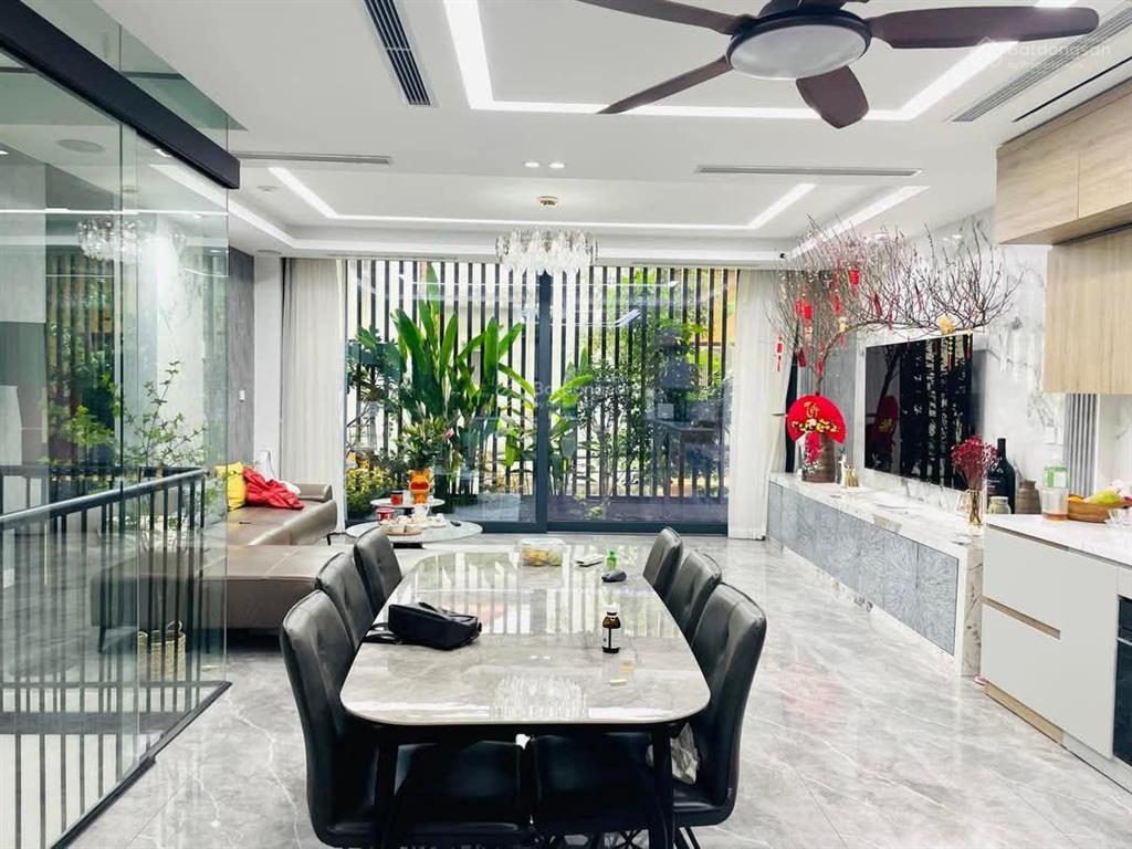 Tòa nhà nguyễn chí thanh, ô tô tránh, 2 thoáng,mới tinh, kd đỉnh kết hợp ở sướng, 65m2*8t thang máy