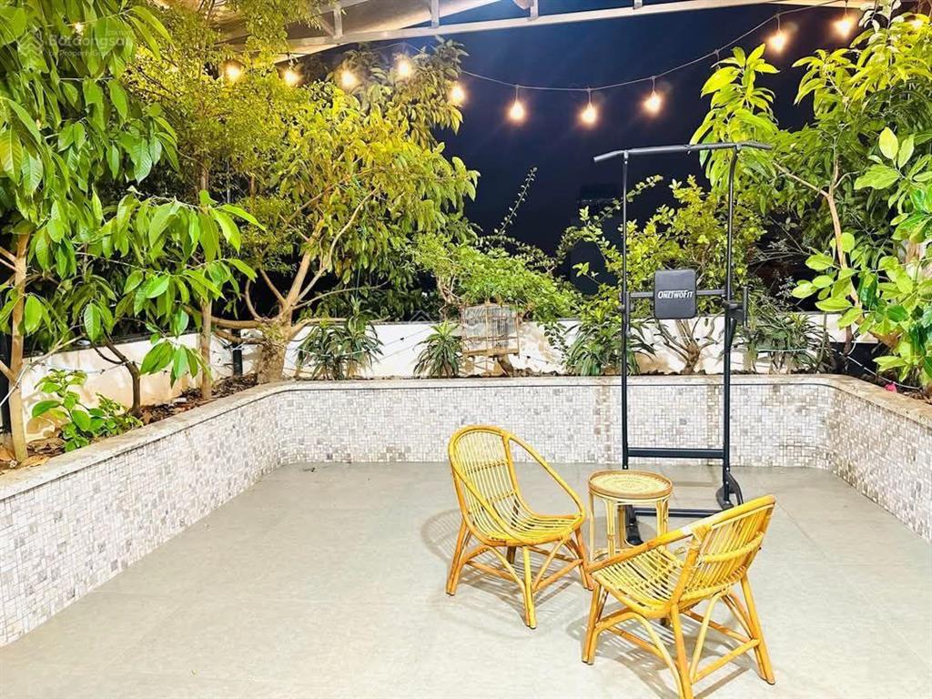 Tòa nhà nguyễn chí thanh, ô tô tránh, 2 thoáng,mới tinh, kd đỉnh kết hợp ở sướng, 65m2*8t thang máy