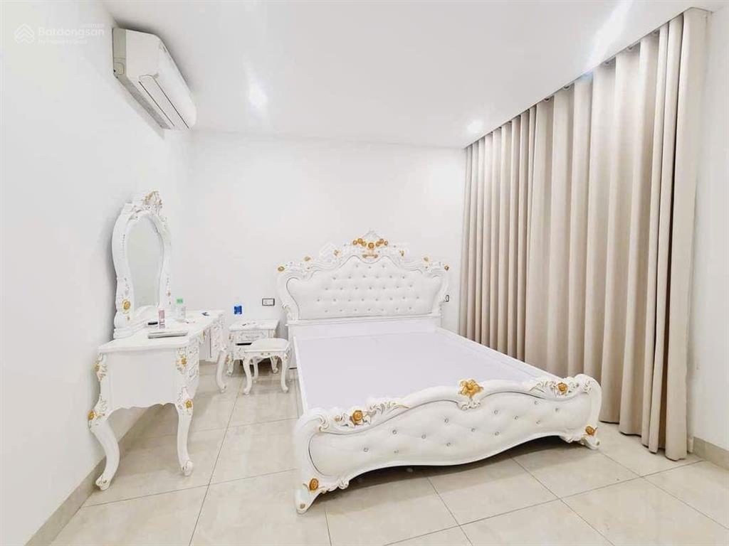 Giá siêu đầu tư! phân lô hoàng văn thái 3 oto tránh vỉa hè 5m kd dt 1 tỷ/năm 95mx5t nhà đẹp ở ngay