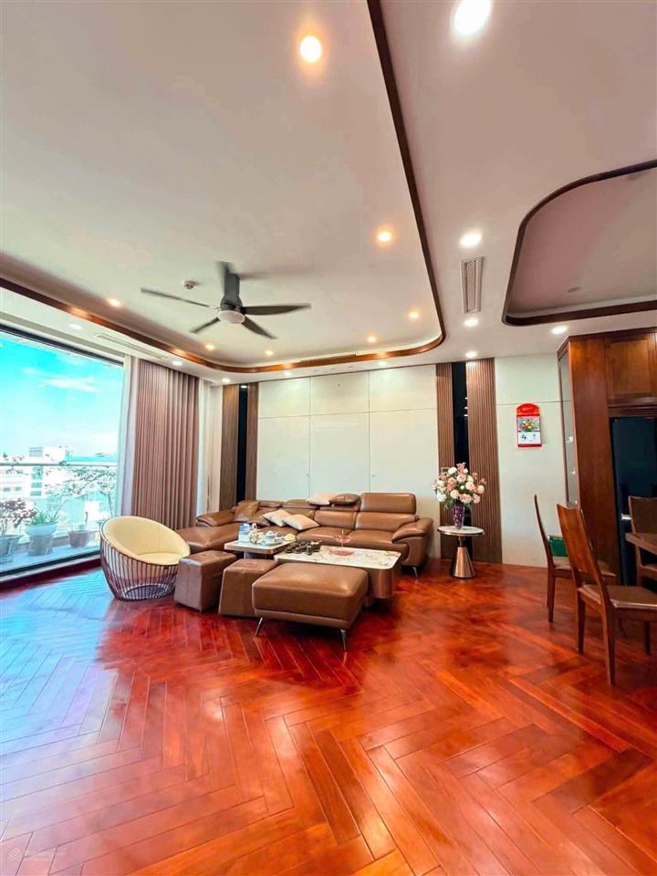 Giá đầu tư! mặt phố xã đàn 5 làn ô tô vỉa hè 5m kd đỉnh cao dt 1 tỷ/năm, 60m2*7t thang máy siêu đẹp
