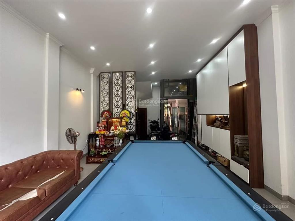 Giá rẻ! tòa nhà lô góc trần quang diệu, 65m2*8t thang máy, ôtô tránh dừng đỗ sát quận ủy, dt 1.5 tỷ