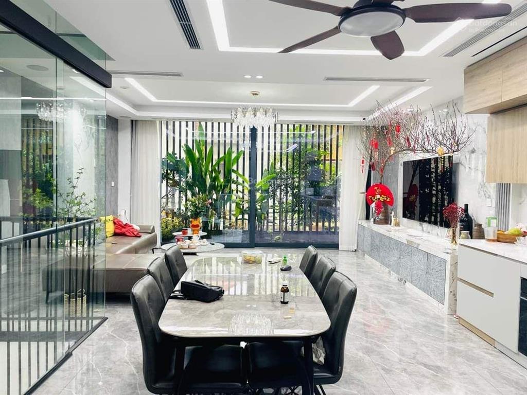 Giá hợp lý! trần duy hưng phân lô ô tô dừng đỗ vỉa hè 70m2*8t thang máy có pccc kd đỉnh dt 1 tỷ/năm