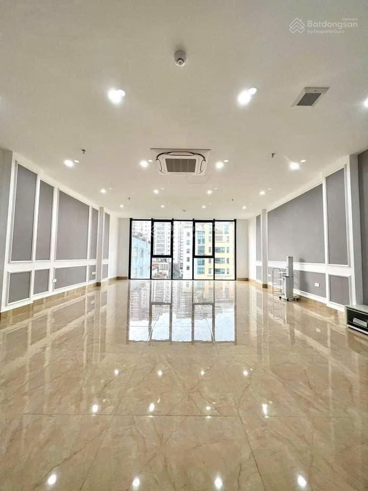 Toà văn phòng thái hà, 2oto tránh, vỉa hè, ngõ thông kd, 80m*7t thang máy, mặt tiền 5m, dt 1tỷ/năm