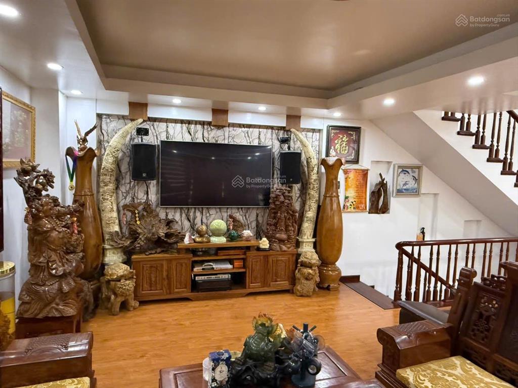 Chính chủ bán nguyễn viết xuân, hà đông, hà nội  phân lô  oto ngủ nhà  40m2 sổ đẹp giá siêu hời