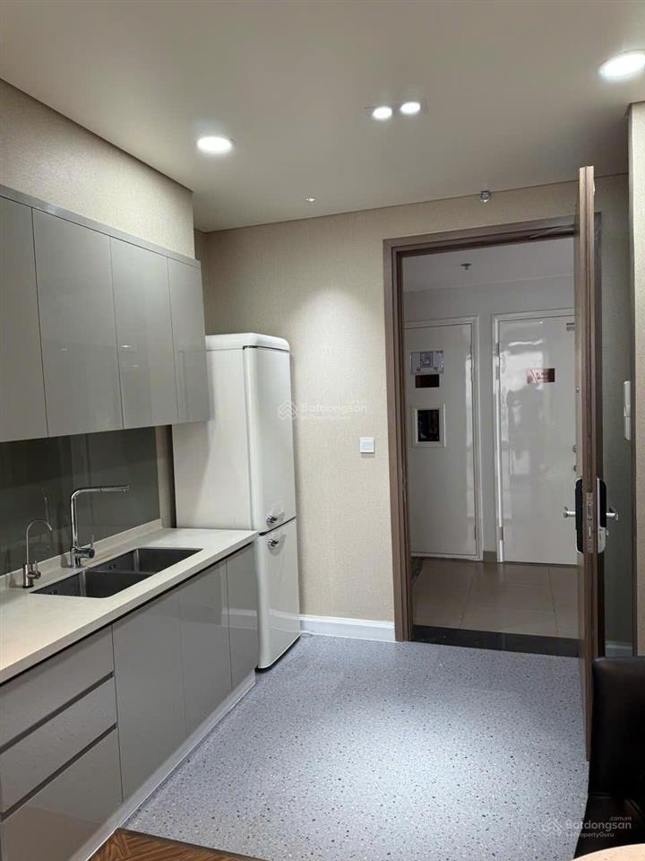 Sale mạnh cuối năm 1pn full nội thất sky89 chỉ 13 tr/tháng vào liền  huyền xem 24/7