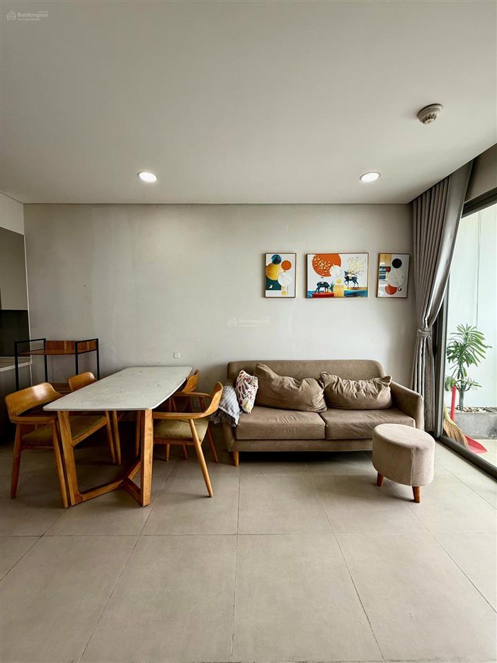 Cho thuê gấp căn hộ nội thất xịn, đẹp, vào liền, giá chỉ 14.5 triệu/tháng., xem nhà 24/7