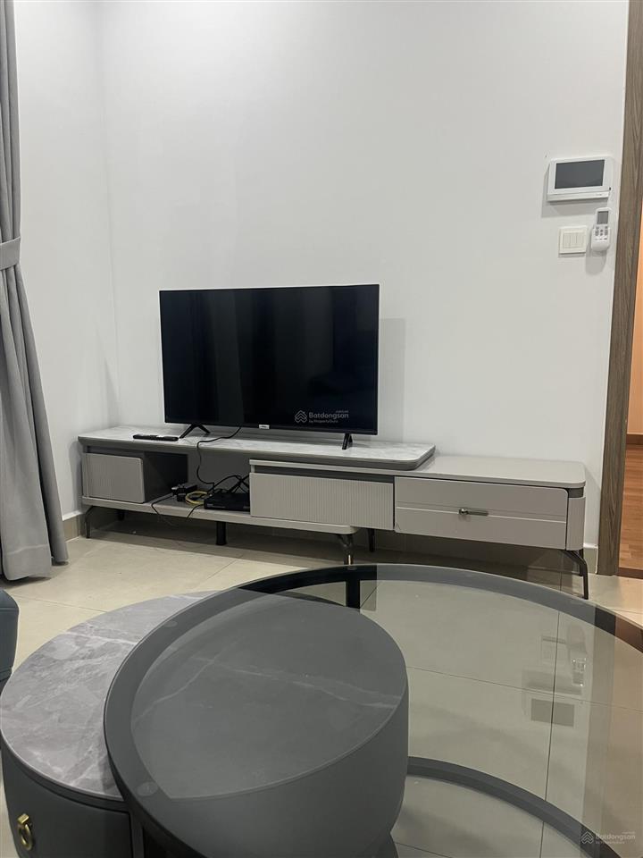 Nhà có thể dọn vào liền, nội thất đẹp, giá chỉ 15 tr/tháng, đầy đủ nội thất xem nhà 24/7