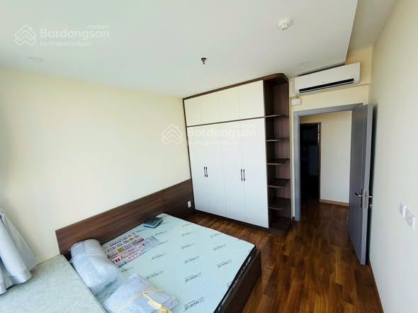 Căn góc 92m2, nhà nội thất mới, cho thuê chỉ 12 triệu/ tháng, vào liền được, hướng mát.
