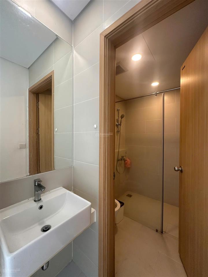 Chính chủ cho thuê căn hộ ntcb 2pn1wc, 58m2, giá chỉ 9,8tr, vào liền, xem nhà 24/7