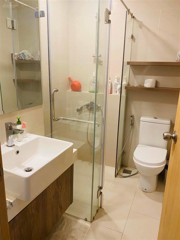 Siêu rẻ căn hộ 72m², đầy đủ nội thất, nhà chủ thiết kế, giá chỉ 12 triệu/tháng.  ngay