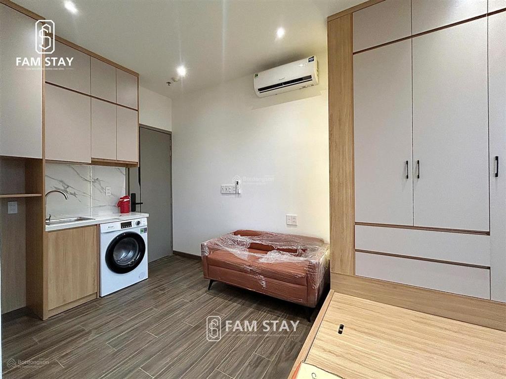 Bóc seal căn hộ mới ngay khu trung tâm