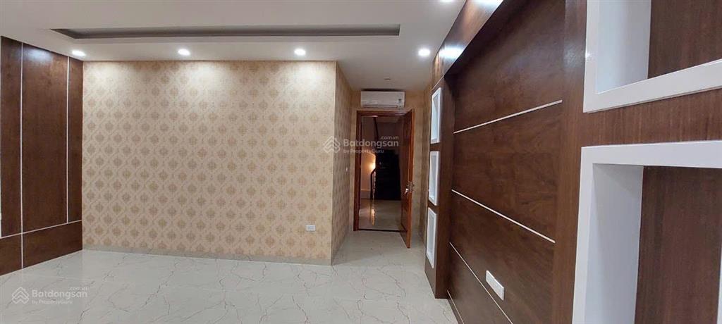 Phân lô trung kính 82m2 7 tầng mặt tiền 5.2m, toà nhà văn phòng cực đẹp