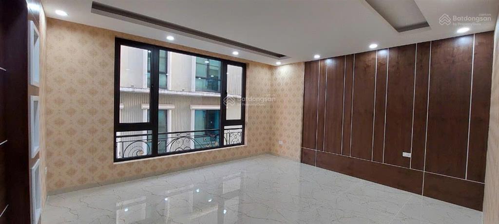 Mặt phố trần duy dưng  2 mặt tiền trước sau  dòng tiền cho thuê cao