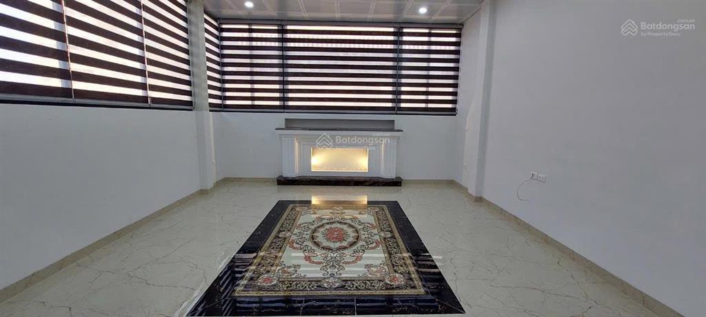 Mặt phố trần duy dưng  2 mặt tiền trước sau  dòng tiền cho thuê cao
