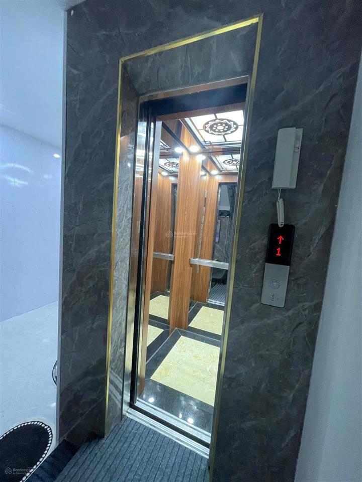 Bán nhà đẹp long biên  5 tầng xây mới  lô góc  thang máy  full nội thất  hàng xóm vinhomes