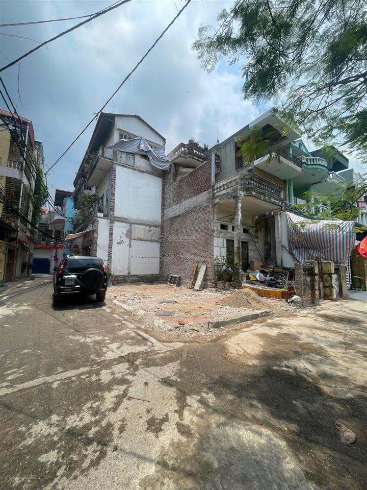 Bán đất đẹp đức giang  lô góc  view hồ  ô tô dừng đỗ ngày đêm  đầu tư hay ở đều tốt