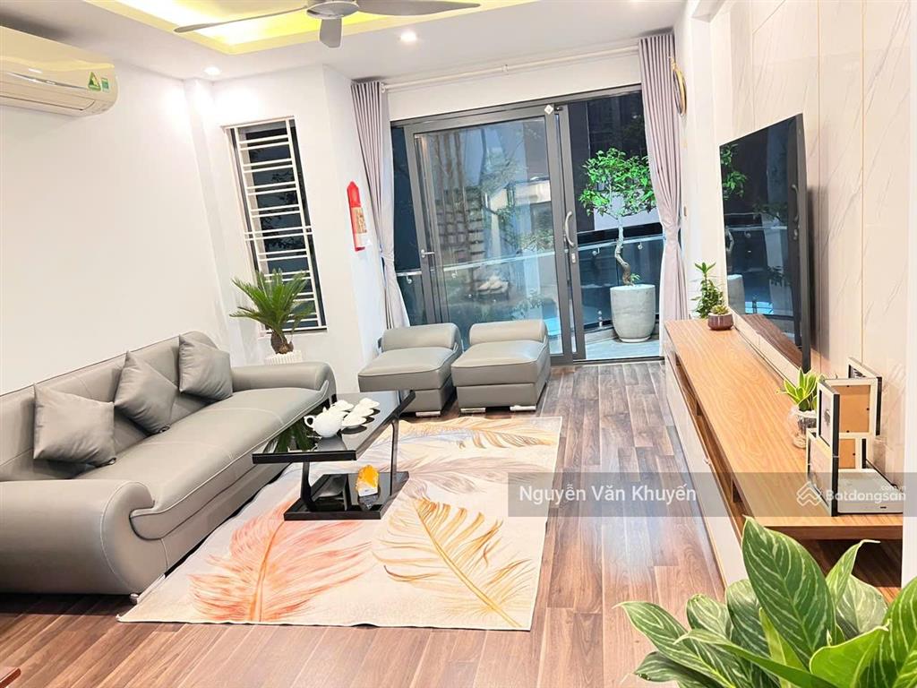 Việt hưng đường 4m ô tô ngủ trong nhà nội thất thiết kế riêng nhỉnh 16 tỷ