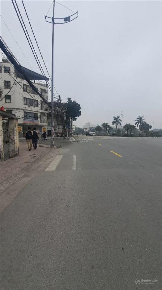 Bán nhà mặt đường đức giang  82m2  đường 12m  kinh doanh đắc địa  19.7 tỷ