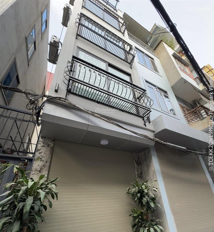 Hàng hiếm đức giang  5 tầng thang máy  ô tô đỗ cửa  dòng tiền chảy xiết