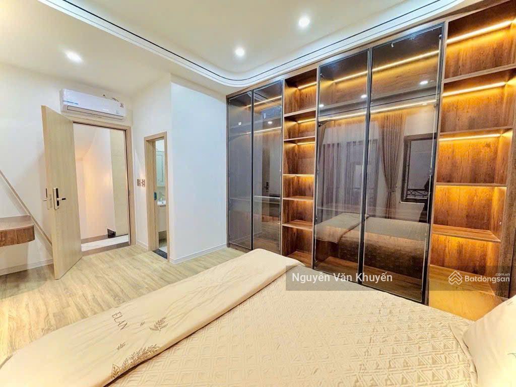 Bán nhà ngọc thụy  6 tầng dân xây siêu đẹp  ngõ thông 5m  ô tô vào nhà  13,6 tỷ