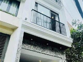 Bán nhà ngọc thụy  6 tầng dân xây siêu đẹp  ngõ thông 5m  ô tô vào nhà  13,6 tỷ