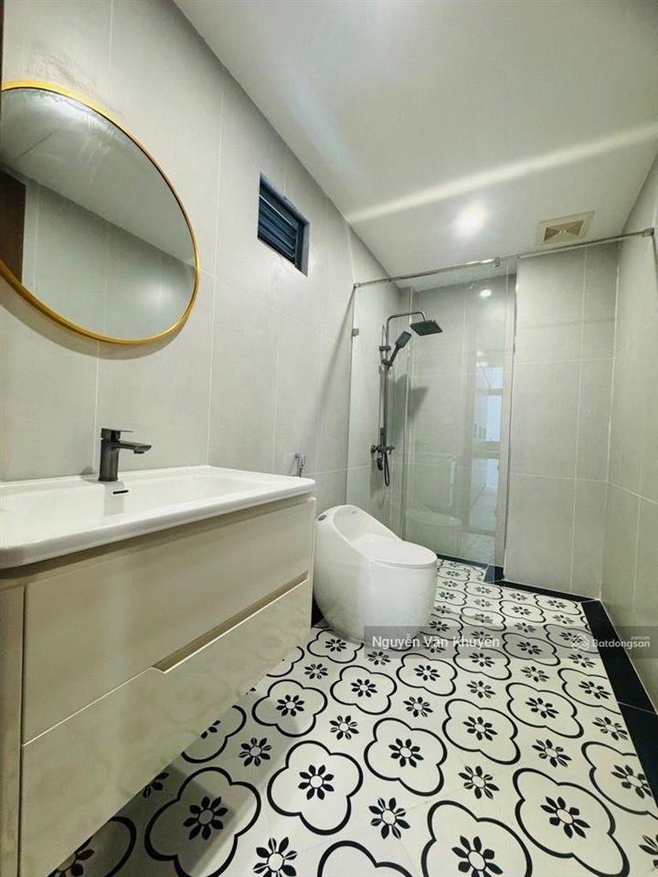 Đặng vũ hỷ! 45m2 x mt 4.2m x 7 tầng thang máy  gara  ngõ rộng ô tô tránh  giá nhỉnh 12 tỷ