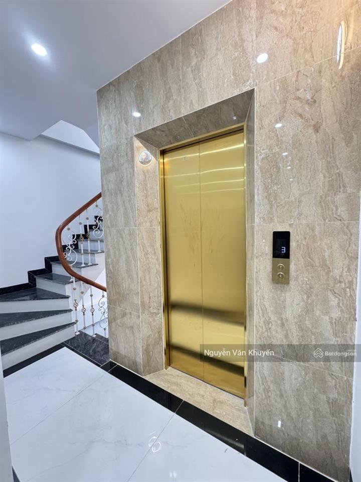 Bán nhà ngọc thụy 55m2  mt 4m  7 tầng thang máy  gara ô tô  nội thất tiền tỷ  nhỉnh 11 tỷ