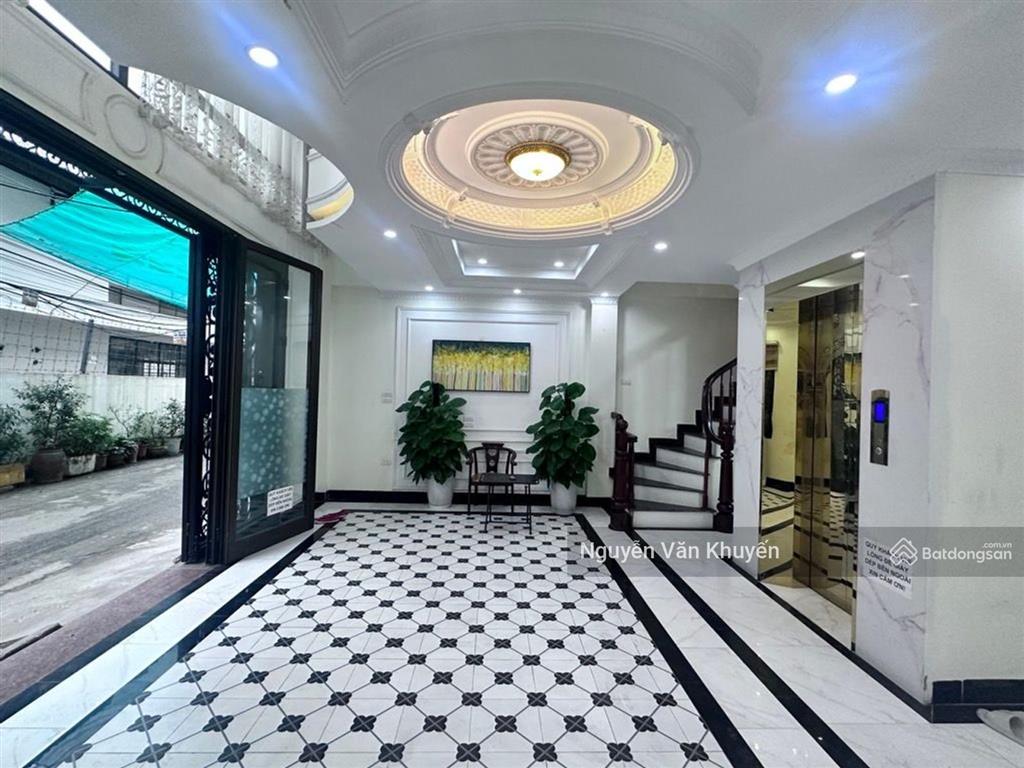 Nhỉnh 12 tỷ mua nhà gì ở hoa lâm? có ngay 48m2  6 tầng thang máy  ô tô đỗ cửa!
