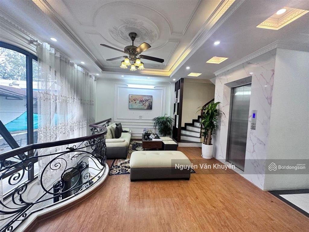 Nhỉnh 12 tỷ mua nhà gì ở hoa lâm? có ngay 48m2  6 tầng thang máy  ô tô đỗ cửa!