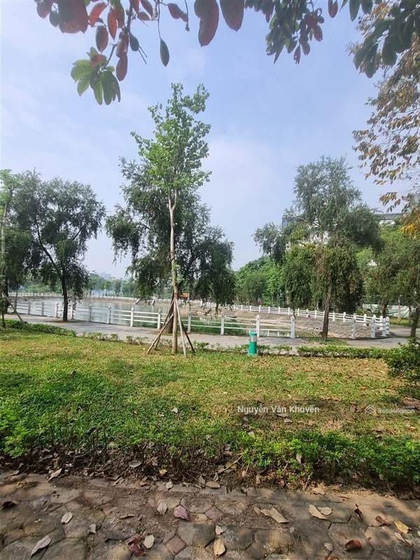 Chỉ 9,8 tỷ sở hữu ngay đất thanh am 61m²  đường 10m thông thương  30m ra hồ  tiện ích ngập tràn