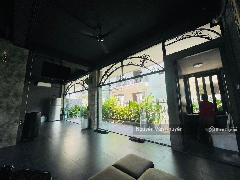 Bán bt liền kề thượng thanh 21 tỷ  đường 4 làn ô tô, đang khai thác hotel dòng tiền cao