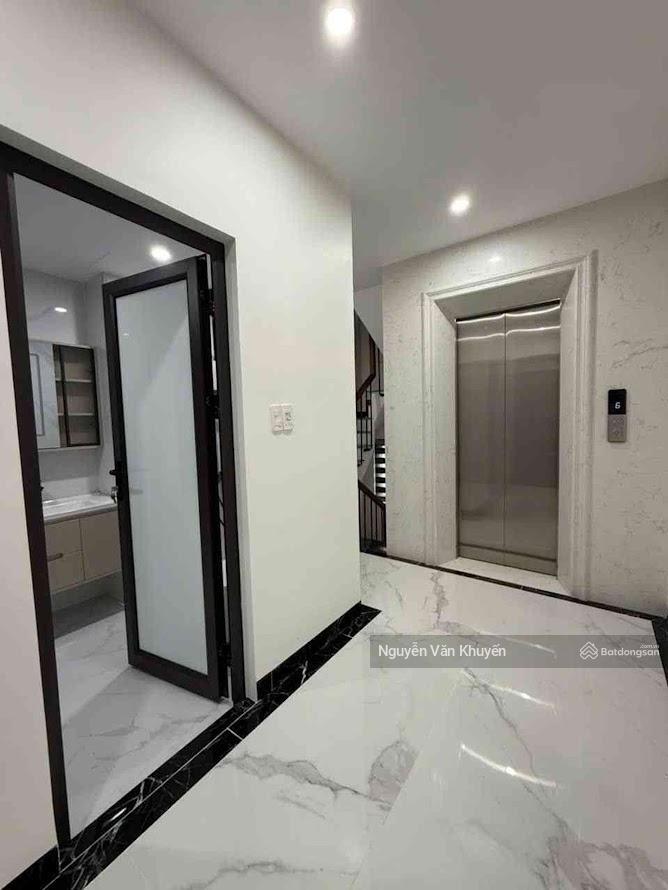 Cực hiếm! nhà 2 mặt thoáng tđc ngọc thụy, phân lô hè 3m, 6 tầng thang máy, kinh doanh sầm uất