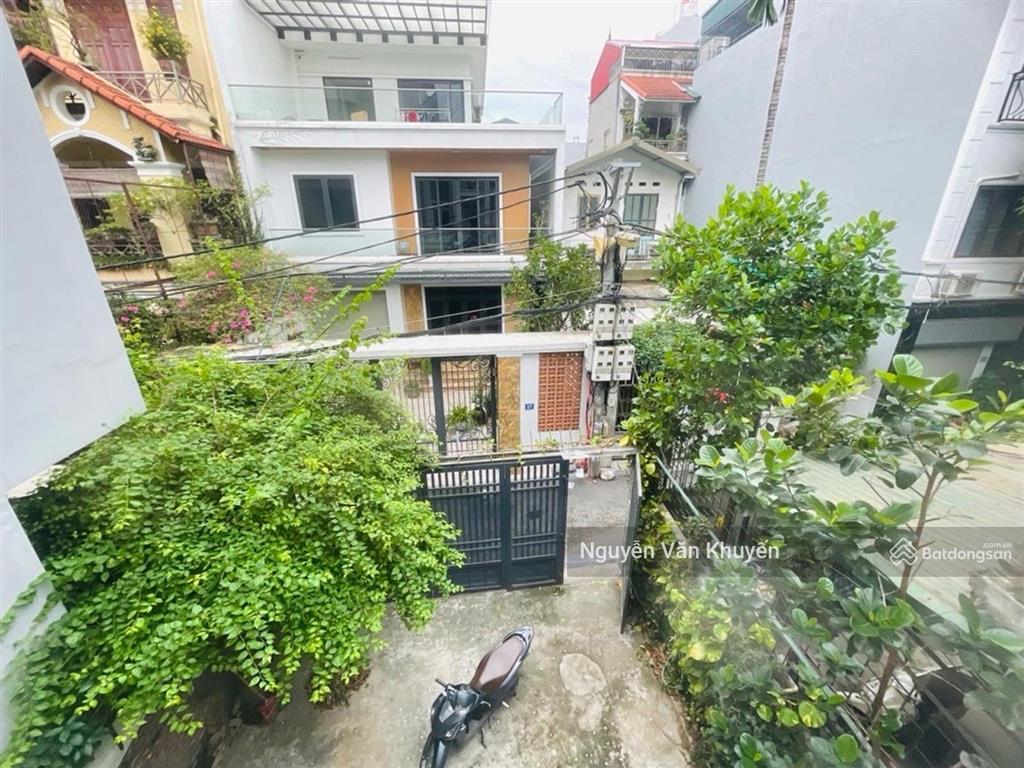 Bán biệt thự sân vườn ngọc thụy 127m2, ô tô thông, an ninh đỉnh, nhỉnh 22 tỷ