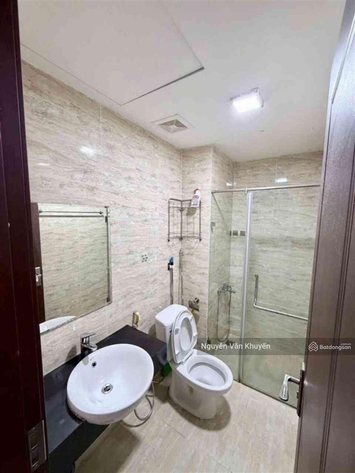 Nhỉnh 4,5 tỷ sở hữu ngay chung cư homeland thượng thanh long biên 59m2, tặng full đồ.