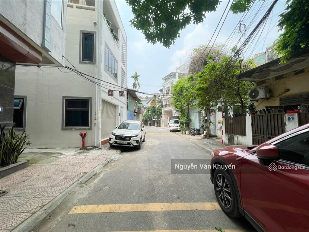 Bán nhà đức giang 56m2, 5 tầng, an ninh tuyệt đối, ô tô đỗ gần, hơn 8 tỷ