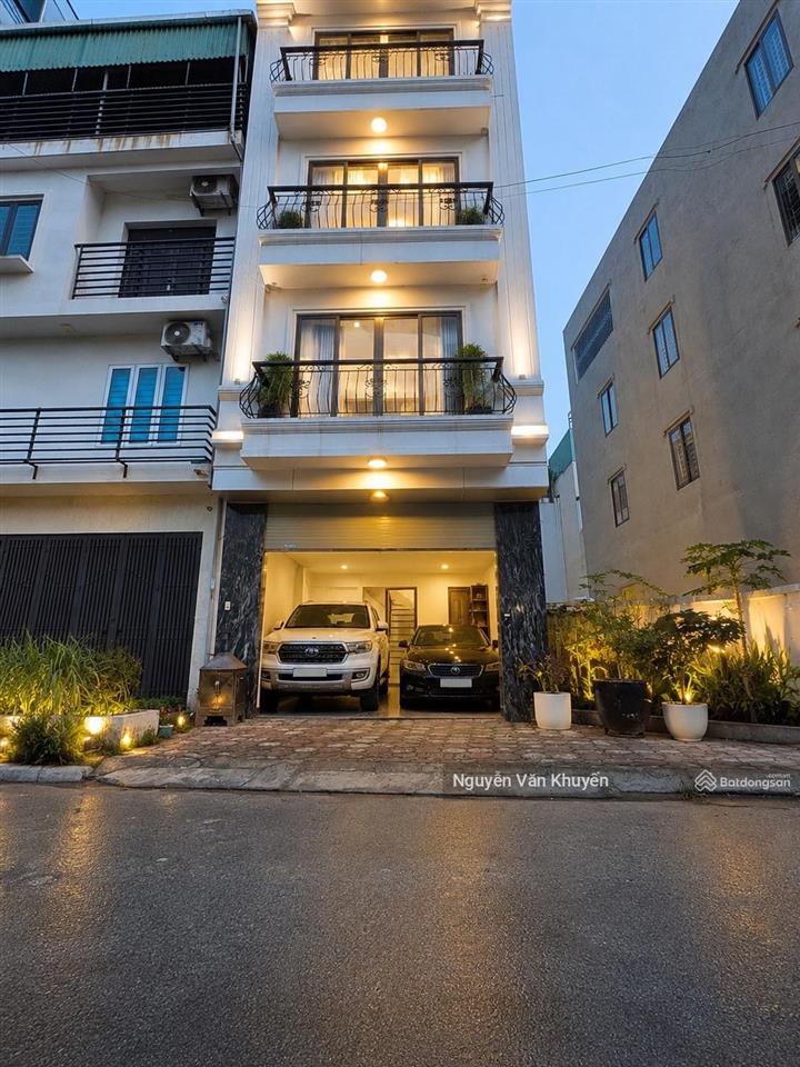 Bán gấp nhà 5 tầng trường lâm, 62m², 4 phòng ngủ rộng, gara 2 ô tô, nhỉnh 12 tỷ