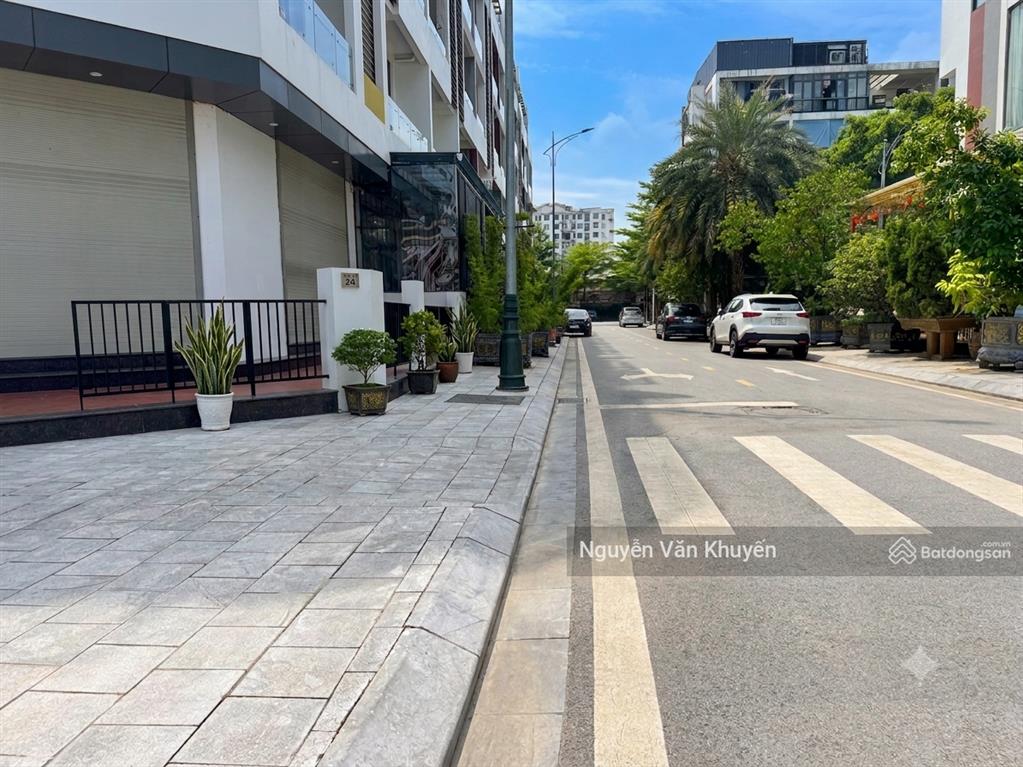 Nhỉnh 30 tỷ  có ngay shophouse góc bình minh garden 147m2  đang cho thuê 60tr/tháng