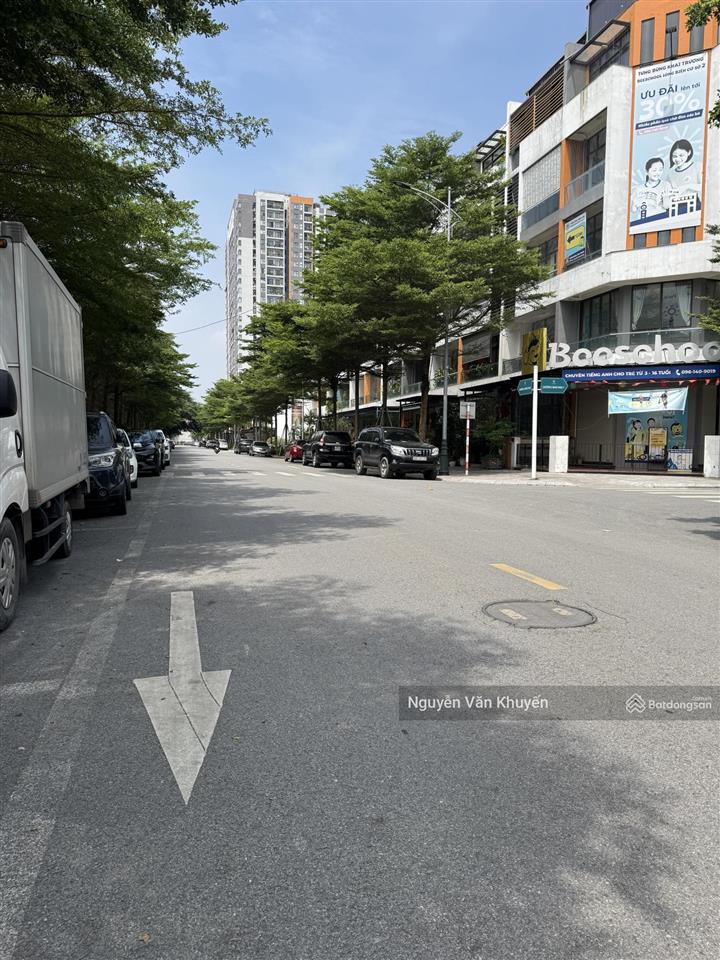Nhỉnh 30 tỷ  có ngay shophouse góc bình minh garden 147m2  đang cho thuê 60tr/tháng