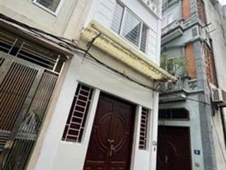 Ngô gia tự, long biên  53m2 x 3 tầng  mt 4m  nhà dân xây  giá 5.6 tỷ