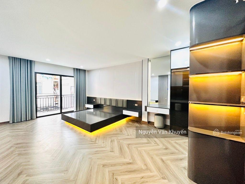 Nhà đẹp bồ đề tìm chủ mới! 75m2, 7 tầng, thang máy, ô tô đỗ cửa, nhỉnh 17 tỷ