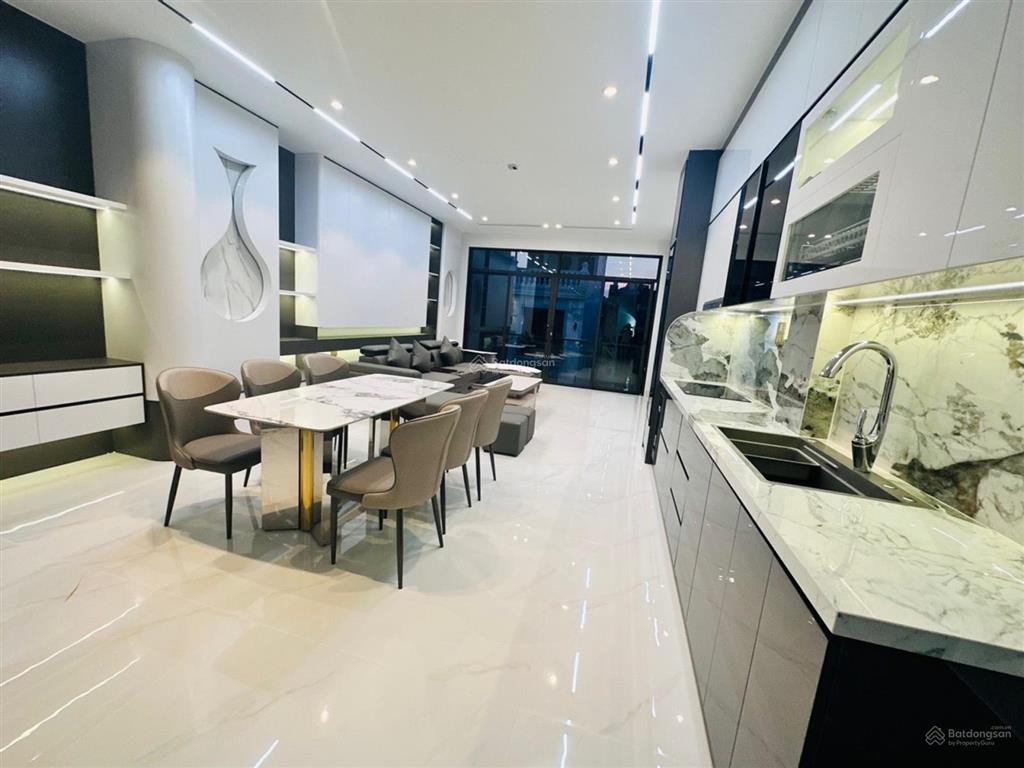 Nhà lô góc 7 tầng ngọc thụy, ngõ rộng 7 chỗ vào, full nội thất