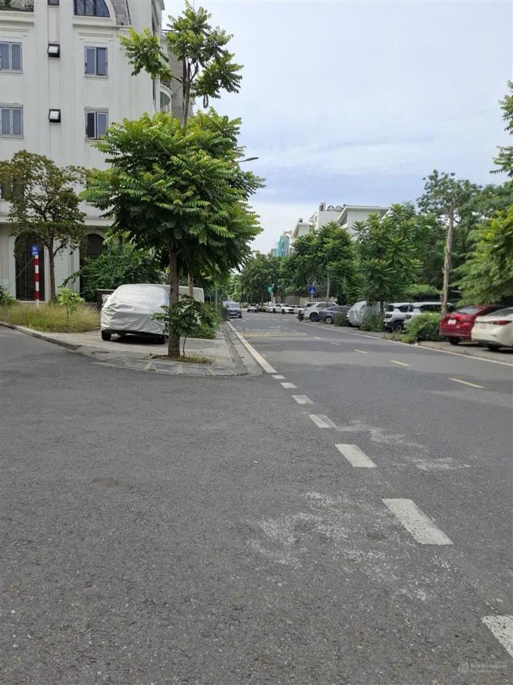 Bán đất gia thượng 98.6m, mt 5m, ngõ 7m ô tô tránh, gần công viên  23.5 tỷ