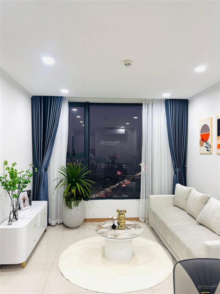 Chỉ 5.8 tỷ sở hữu căn 2pn/2wc thuộc tầng đẹp nhất eco lake view   0976 370 ***