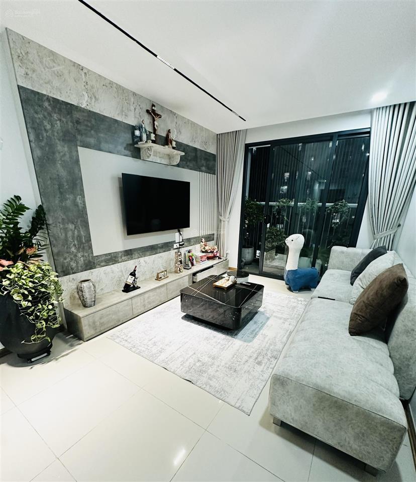 Chỉ 5 tỷ sở hữu căn hộ đẹp của ecolake view  diện tích 70m  2n/2wc  full đồ  0976 370 ***