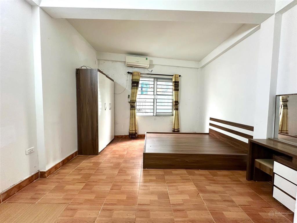 Còn 1 phòng duy nhất  thang máy  giá ưu đãi