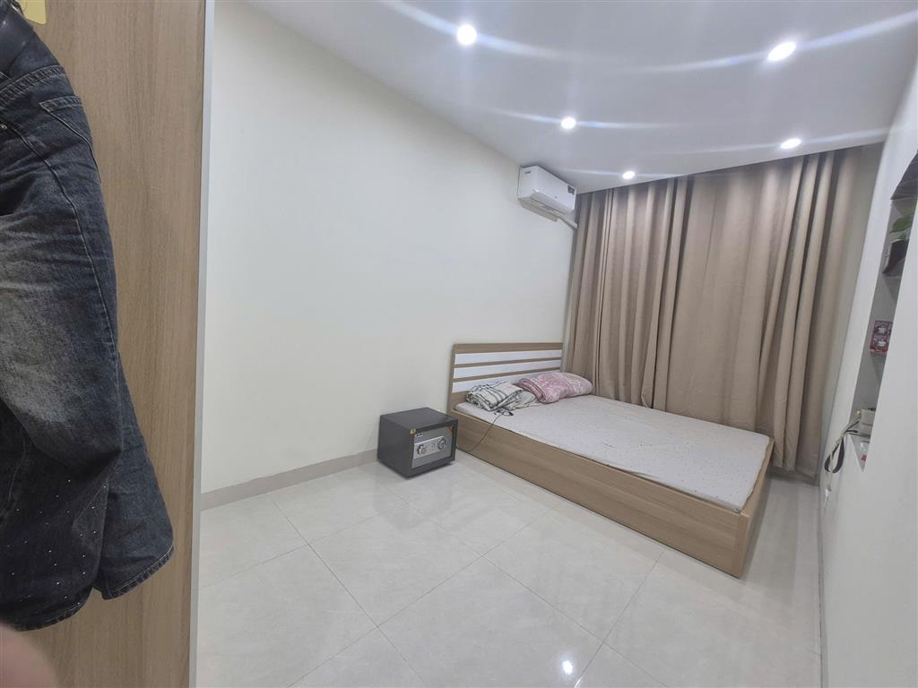 Bán gấp giá rẻ nhà Nguyễn Đức Cảnh 2  tầng, 17m, mặt tiền 3.8m, 1.9 tỷ Hoàng Mai.