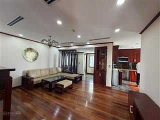 E cần bán căn tầng đẹp toà b toà newskyline, căn góc vieu hồ pháo hoa,98m, 2n2vs+1 kho,