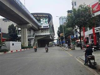 Mặt phố quang trung hà đông 65m2, 2 mặt phố, vỉa hè rộng, kinh doanh cực đỉnh 23.x tỉ