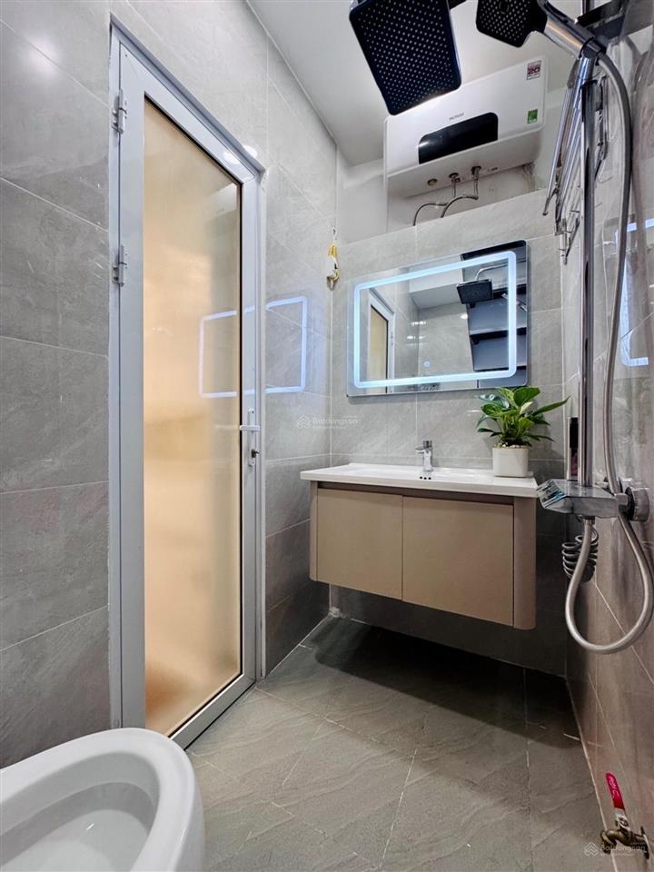 Nhà riêng thanh xuân 21m2, 4 tầng, 2pn, ô tô cách 25m, dòng tiền 9tr/tháng chỉ 4.x tỷ