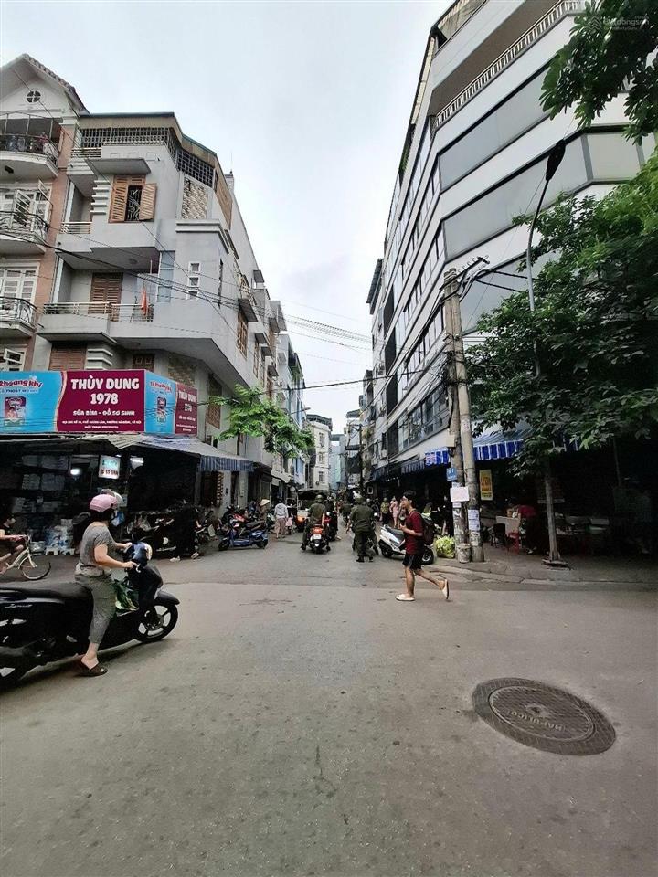 Nhà đẹp văn quán 25m, 5 tầng, 3pn, lô góc 2 thoáng, ngõ 3 gác, trung tâm, hơn 6 tỉ